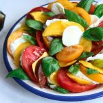 tomate, mangue et mozzarella
